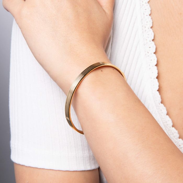 Ridged Hinged Bangle gold plated